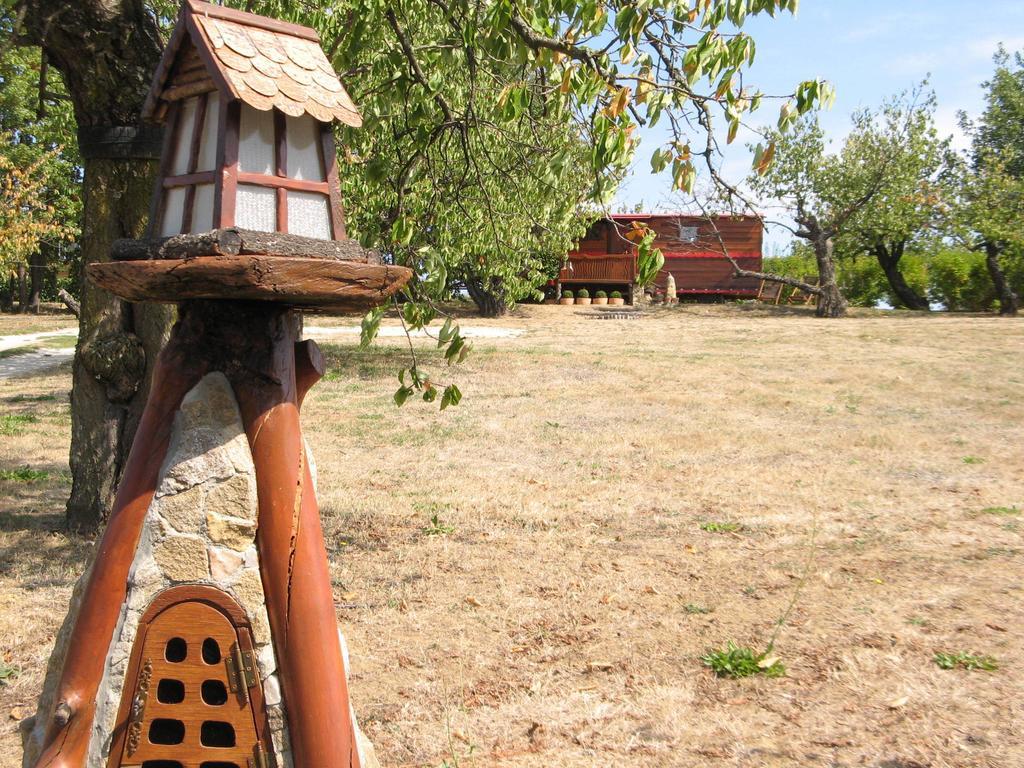 Gitenchassagne Bed & Breakfast Thurins Luaran gambar