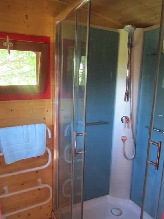 Gitenchassagne Bed & Breakfast Thurins Luaran gambar