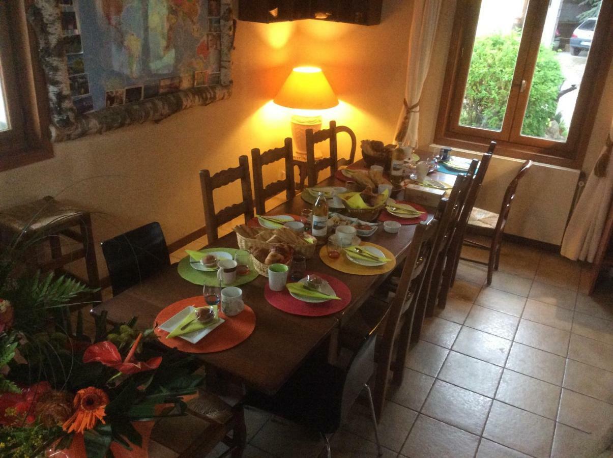 Gitenchassagne Bed & Breakfast Thurins Luaran gambar